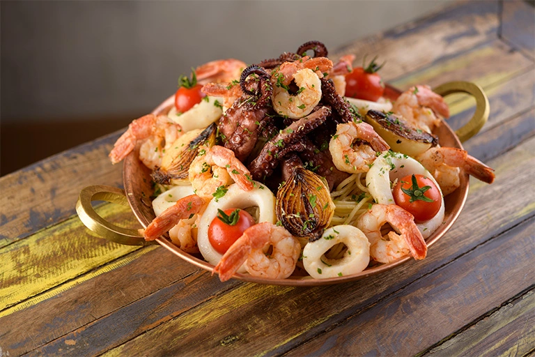 Espaguete-de-Frutos-do-Mar